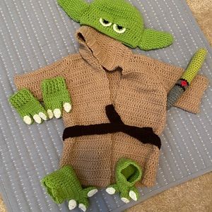 Baby Yoda Costume